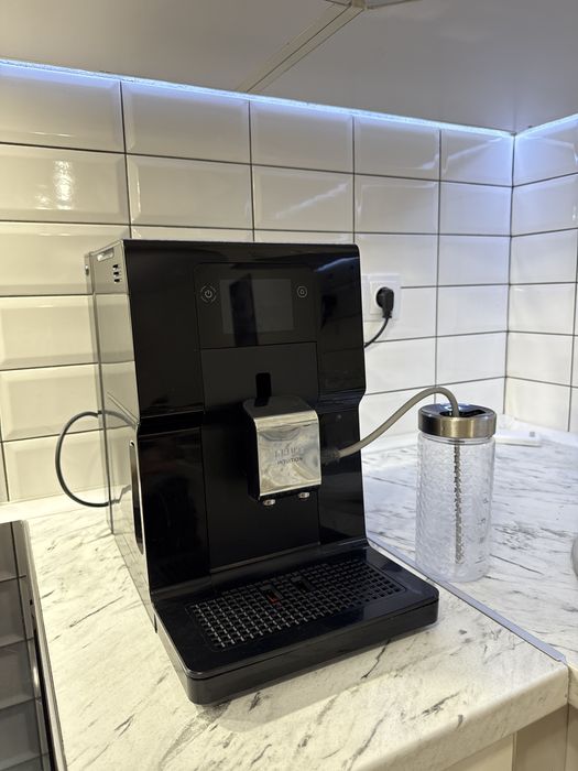 Каво Машина Krups intuition