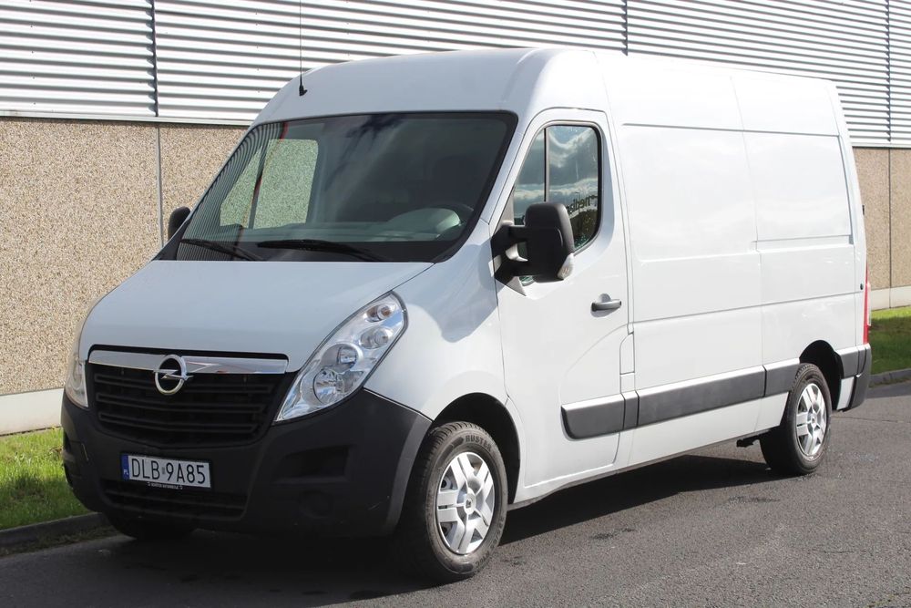 Opel Movano  2,3 CDi 125 KM Mały przebieg 75 tys km Vin w ogłoszeniu