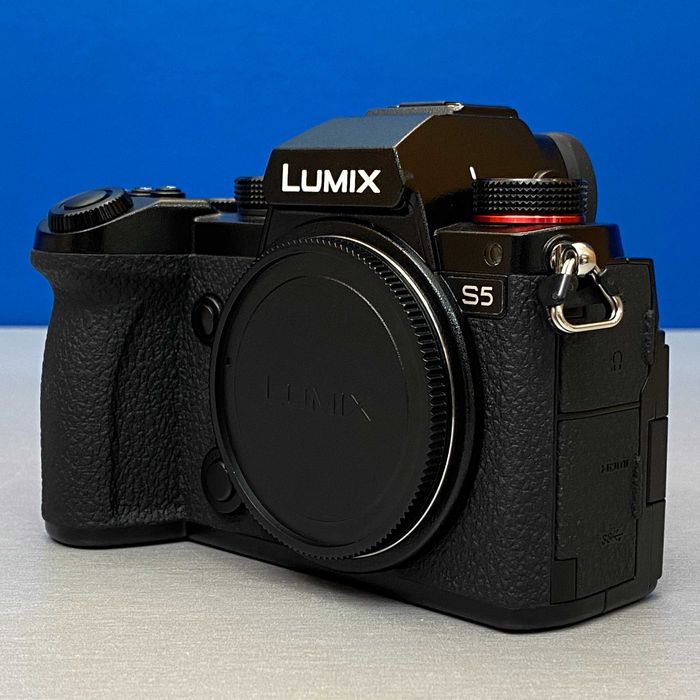 Panasonic Lumix DC-S5 (Corpo) - 24.2MP