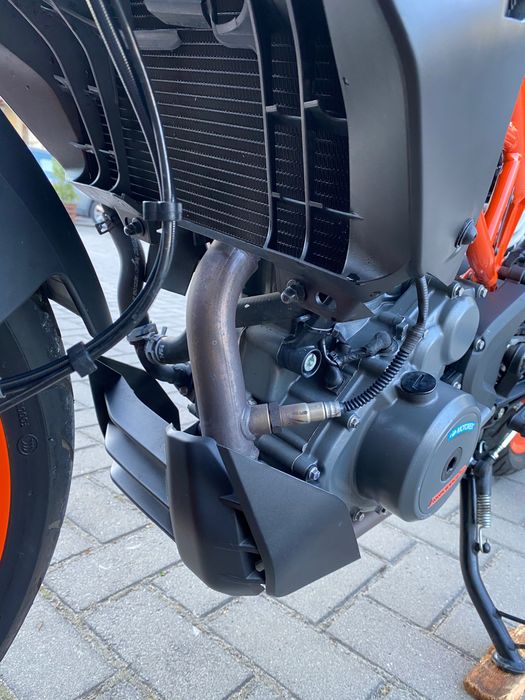 Продається KTM Duke 390 2023р в новому стані!