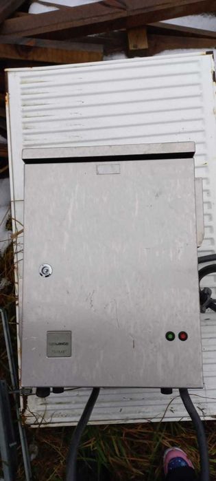 Skrzynka elektryczna prowizorka