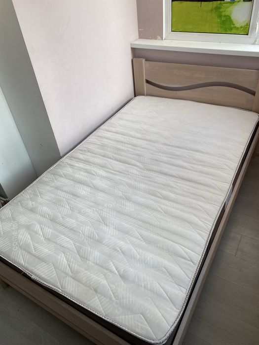 Ліжко з пружинним ортопедичним матрацом одно/півтораспальне 120х200