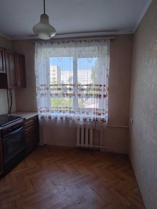 Продається 3к чешка на Вишеньці