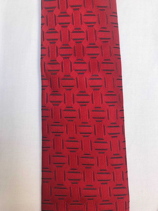 Gravatas em excelente estado