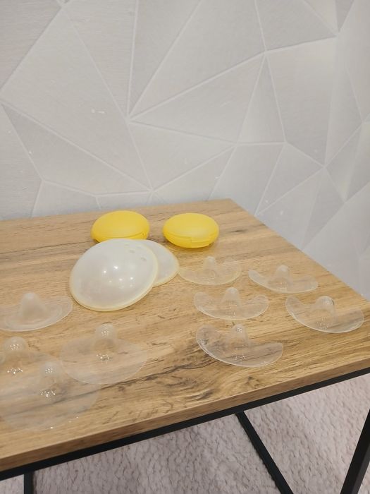 Medela: Muszle laktacyjne • nakładki na sutki