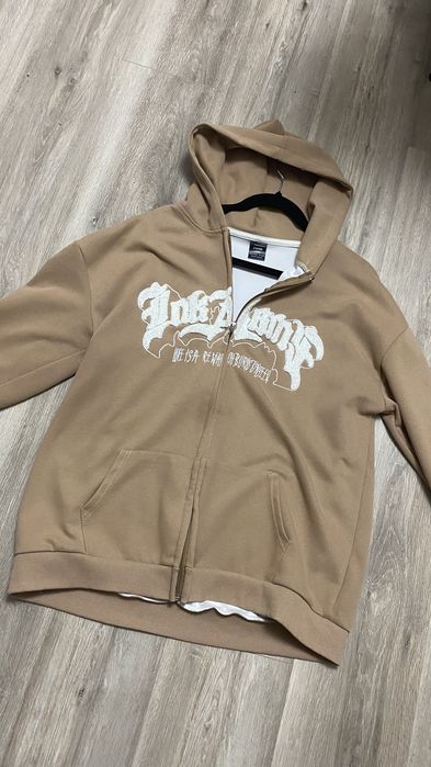 Кофта в стилі Y2K