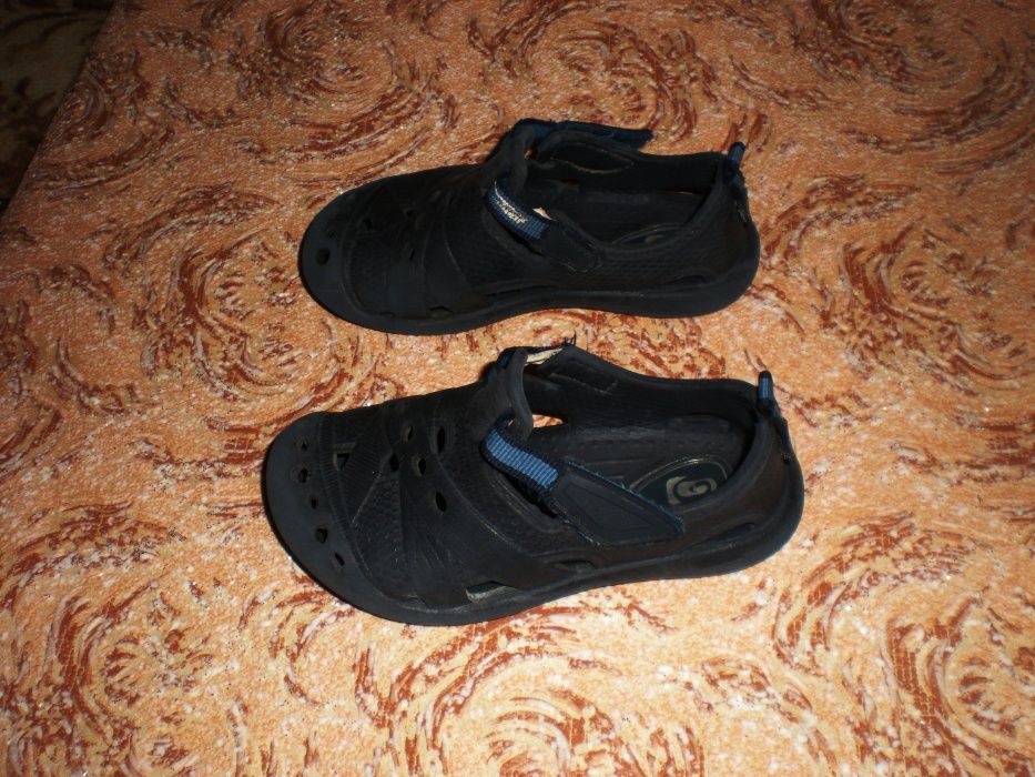 26 р. Босоножки, мокасины, туфли, аквашузы, кеды, кроссовки, кроксы.