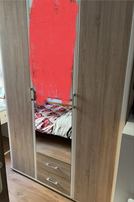 Sprzedam szafe z lustrem