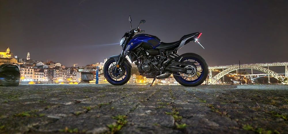 Yamaha MT-07 2021 ABS | 55kW | 9500 km | Extras | Impecável