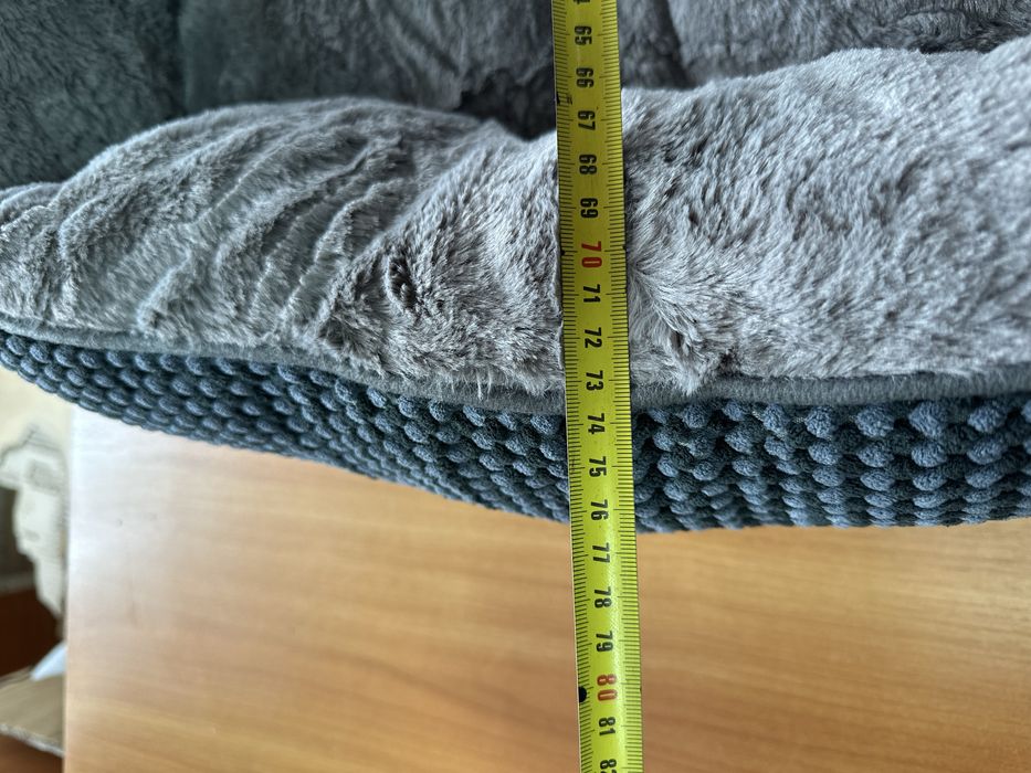 Затишний лежак для собак 80х60 см (розмір L)