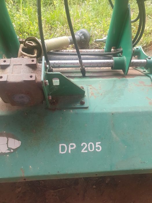 Triturador  DP205 Descentrado Hidráulico