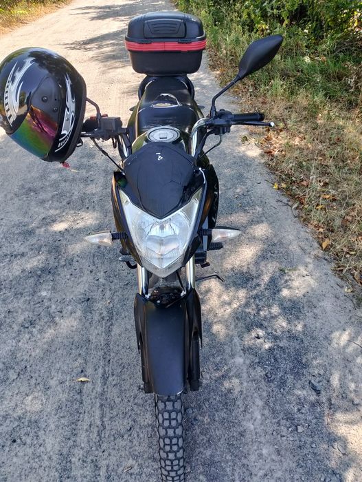 продам мотоцикл lifan 150 кубиків