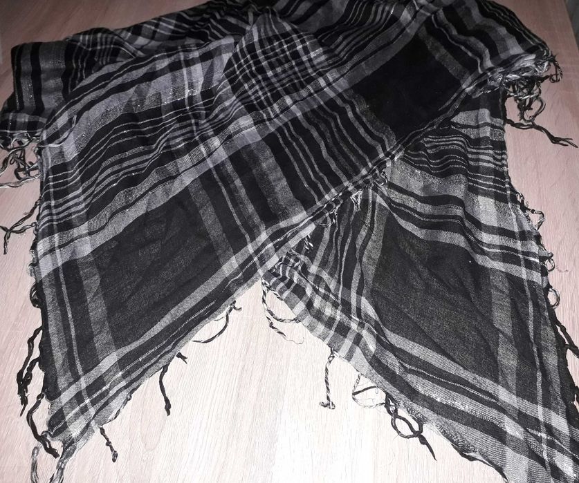 Chusta szal damska 100x95cm