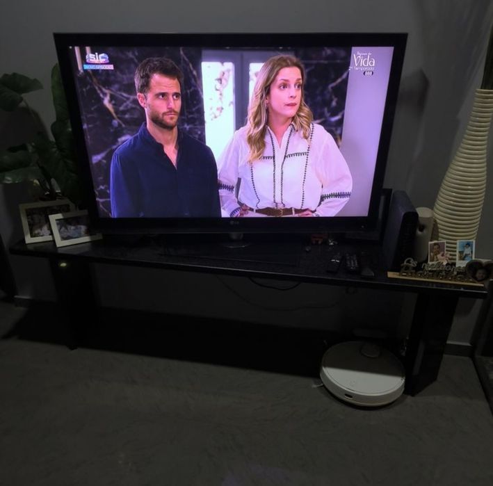 Móvel de TV em granito negro Angola