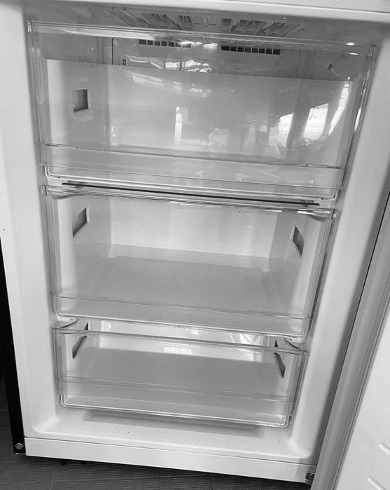 Frigorifico combinado LG - 203 cm - como novo