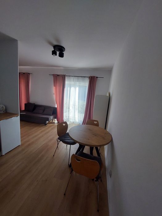 Na wynajem mieszkanie z tarasem miejsce parkingowe