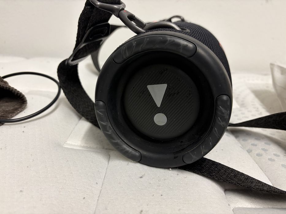 Jbl xtreme 3  como nova