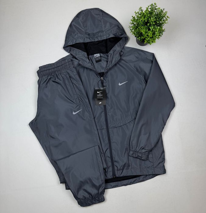 Костюм Nike нейлоновий спортивний найк плащівка