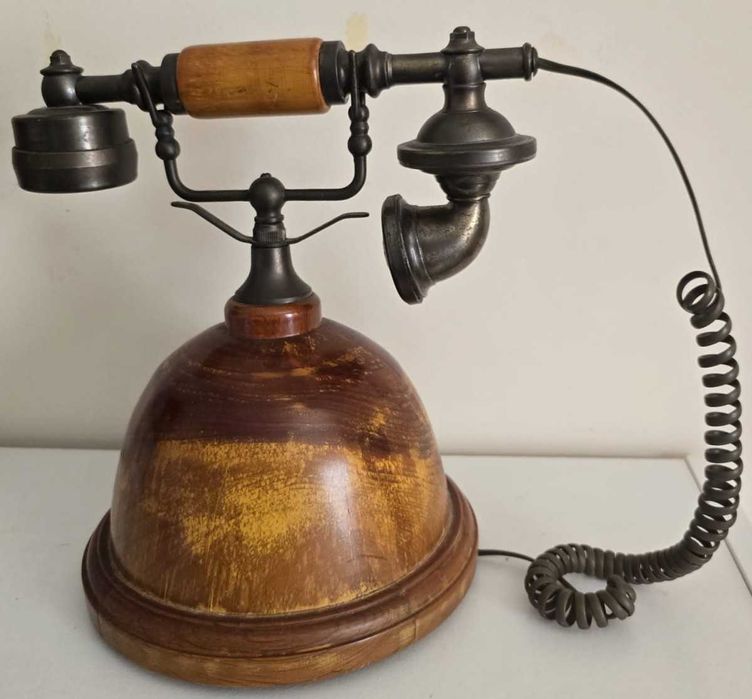 Telefone fixo anos 70