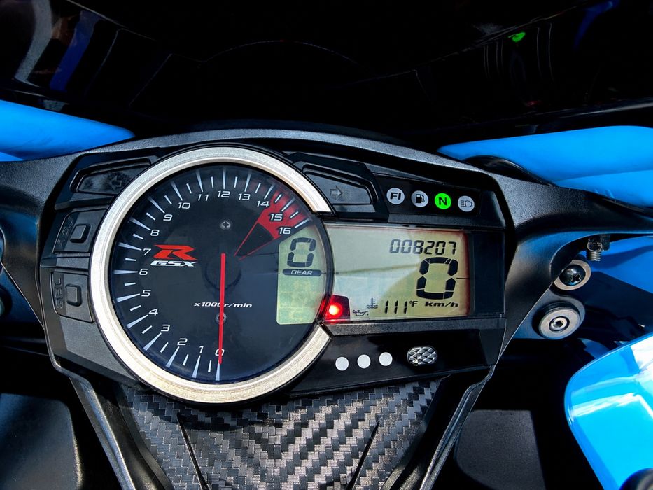 Мотоцикл suzuki gsx-r 750 2024 года
