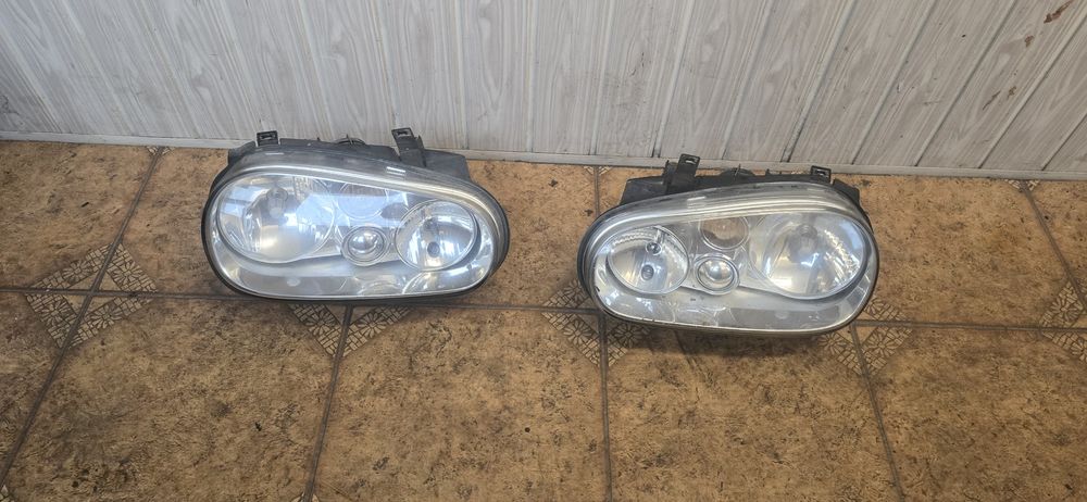 Vw Golf  4 lampa prawa lewa   przód  przednia