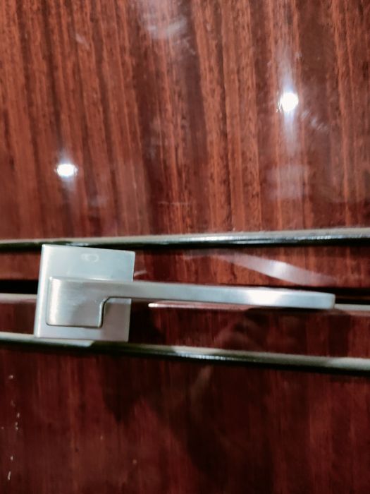 Продам ручку дверную