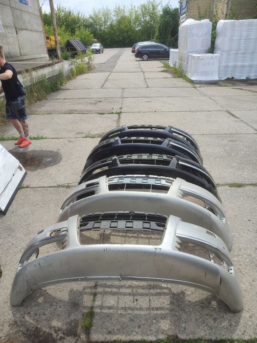 передні бампера до Audi A6 c6 передній бампер