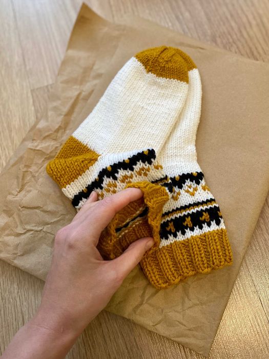 В'язані шкарпетки