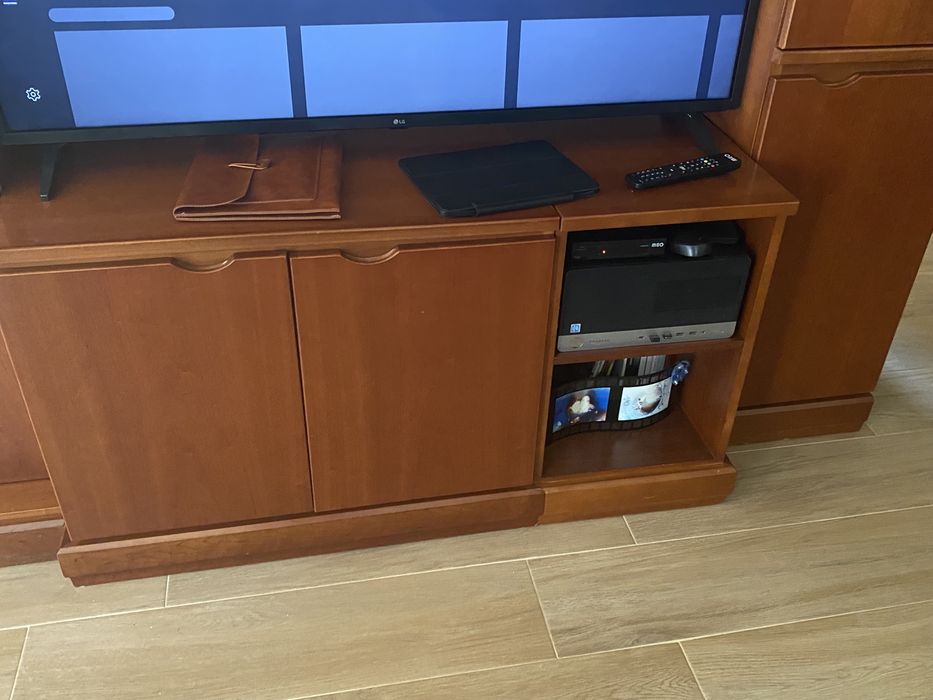 Movel de sala e tv em cerejeira