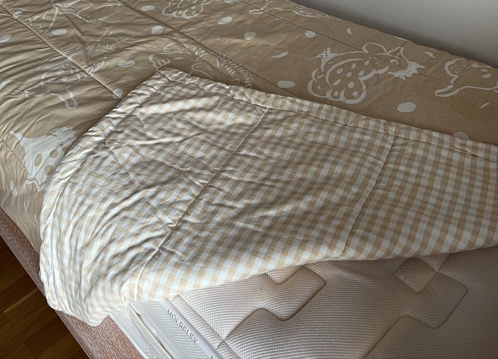 Conjunto Cama Dada+estrado+colchão+ edredão