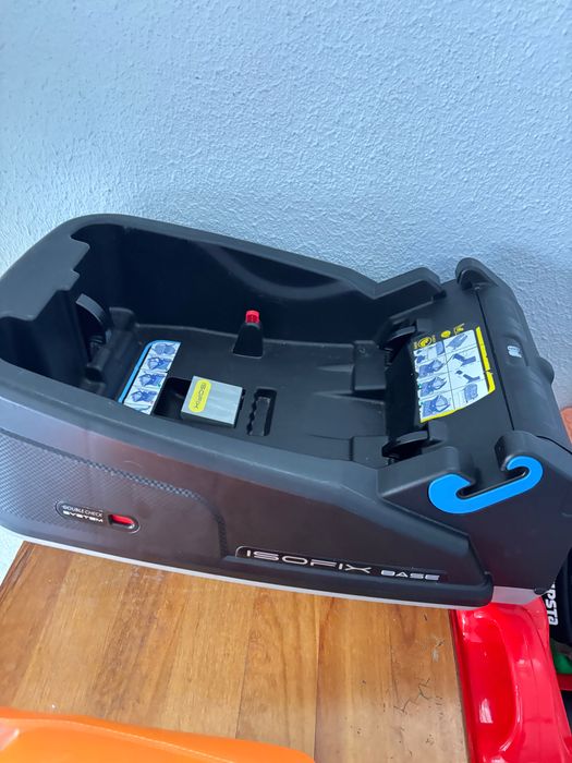 Isofix base Chicco