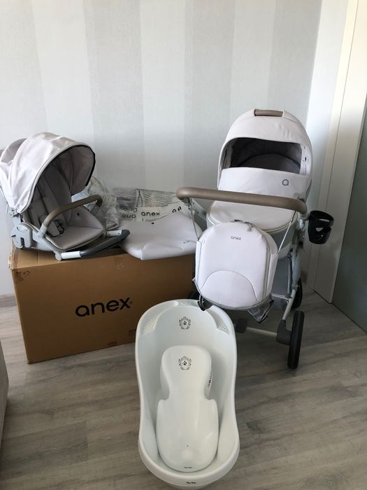 Коляска б\у в идеальном состоянии