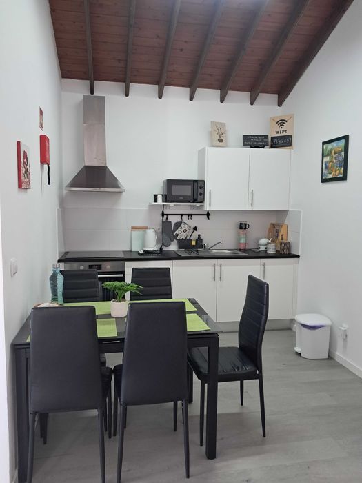 Quartos para alugar em apartamento t3