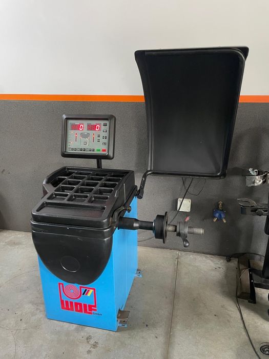 Wyważarka do kół WOLF