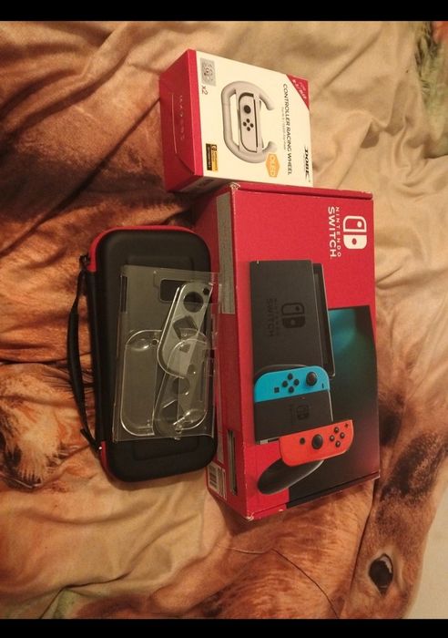 Konsola Nintendo switch oled-gwarancja i akcesoria