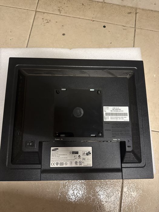 Monitor Samsung SyncMadter  172N
