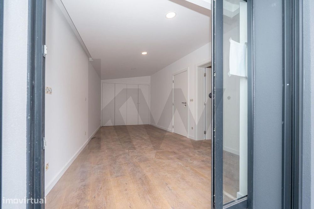 Apartamento T2 Duplex Novo no Tovim-Empreendimento Relvas
