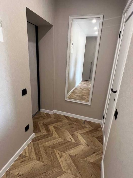 Однокімнатна квартира в центрі міста! Євроремонт!