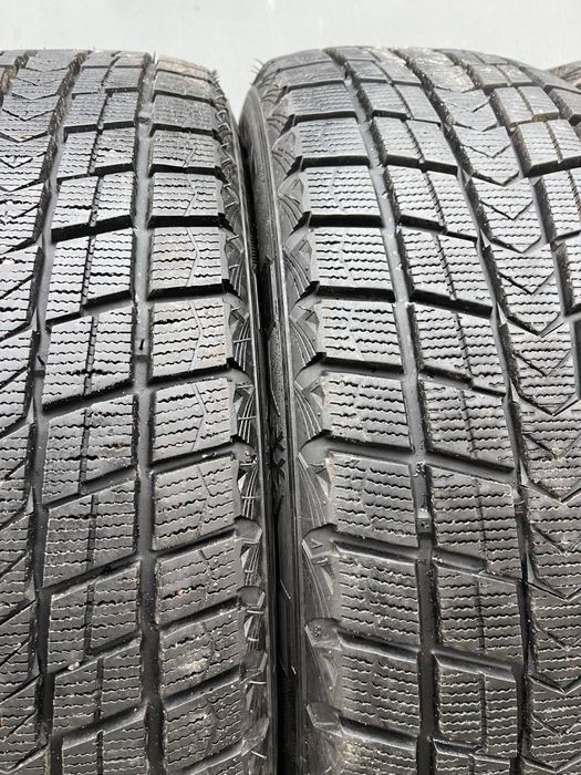 Б/у шини 225/60 r18 стан нових 9 мм. 23 рік