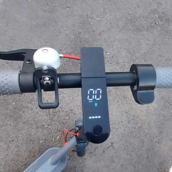 Электросамокат Xiaomi m365