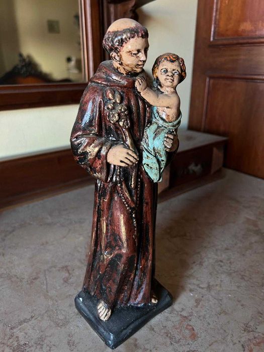 Estatueta Religiosa de São Francisco com Menino Jesus - Decorativa e Artesanal