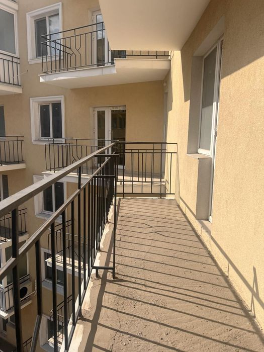 Продам срочно 2 ком кв 63м