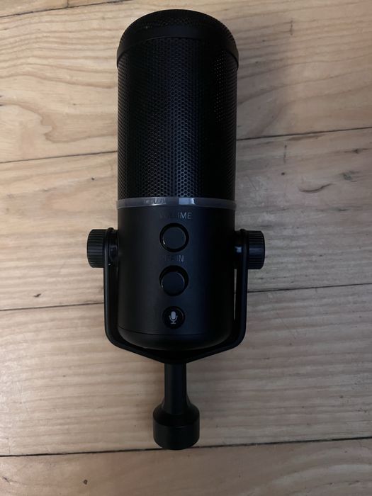 Микрофон Razer sieren elite комплект