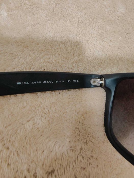 Óculos de sol Ray-ban em bom estado e originais