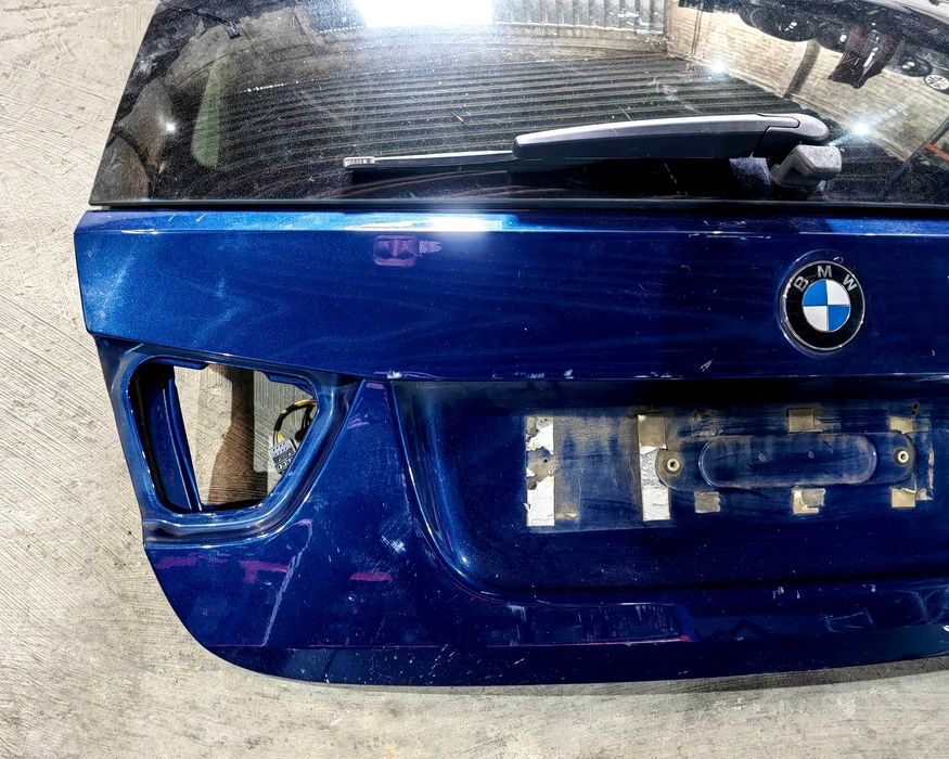 Tampa da mala BMW E91 serie 3 lci