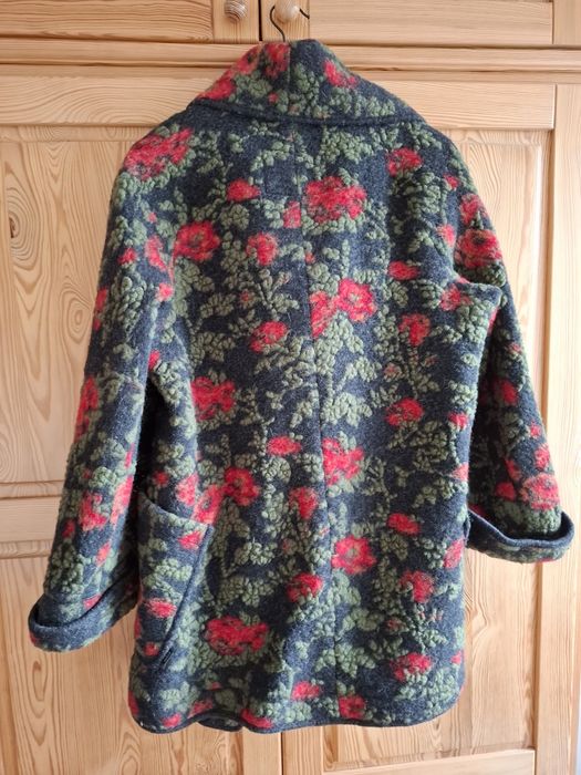 Oryginalny wełniany damski płaszcz Nahlik rozmiar 40