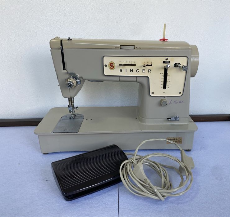 Maquina Costura Singer Stylist 457