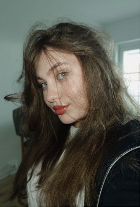 SMM-спеціаліст | контент-мейкер | сторіс-мейкер