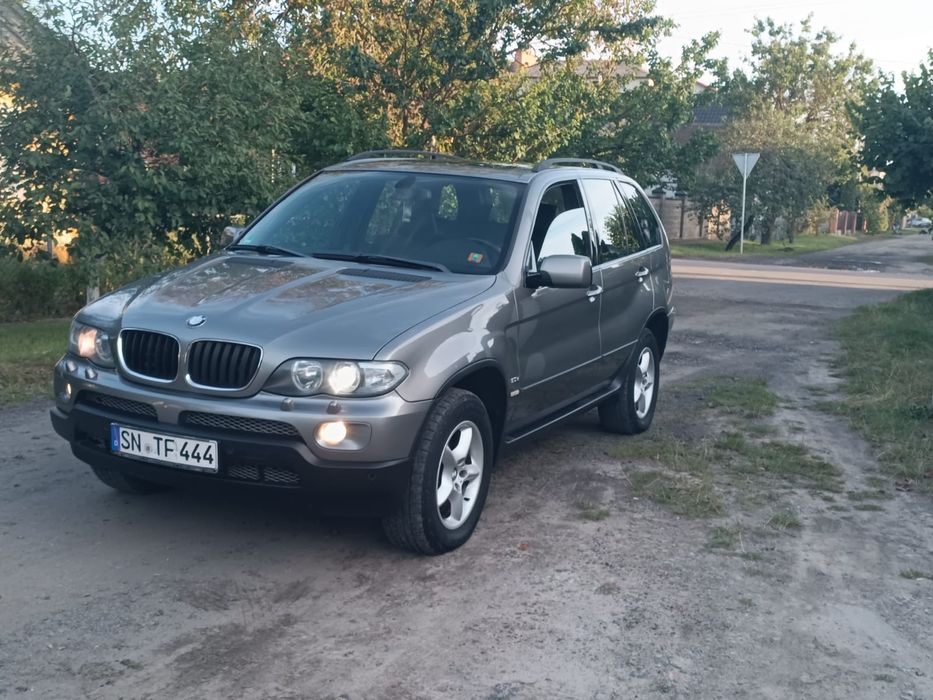 Продам BMW X5 E53
