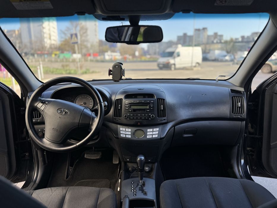 Hyundai Elantra HD